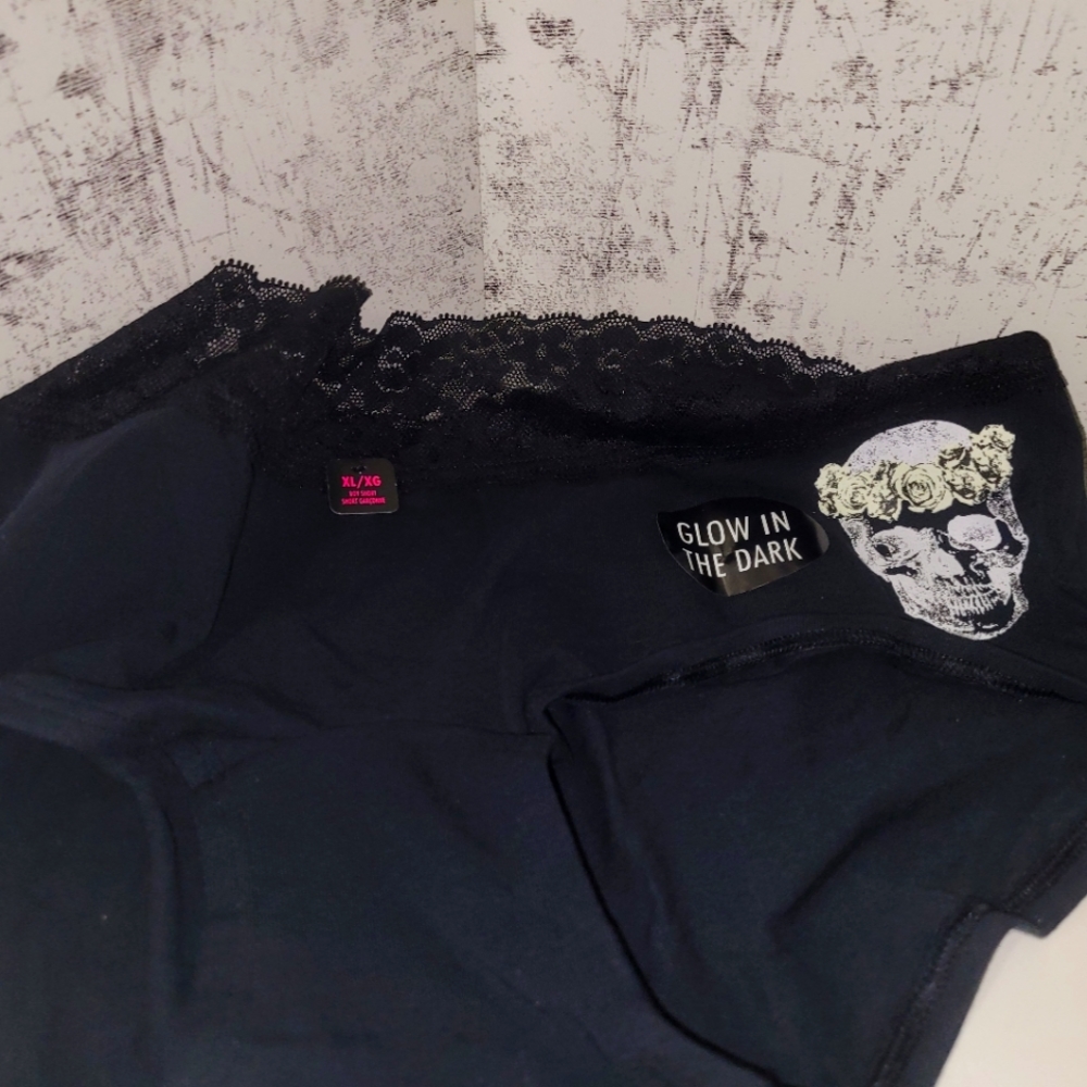 Women's black La Senza boy cut XL